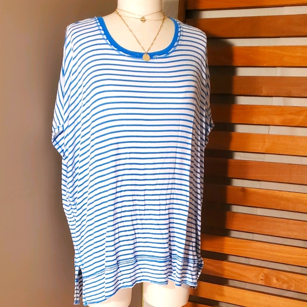 SS0328 XL White/royal blue stripes Rib knit Tee